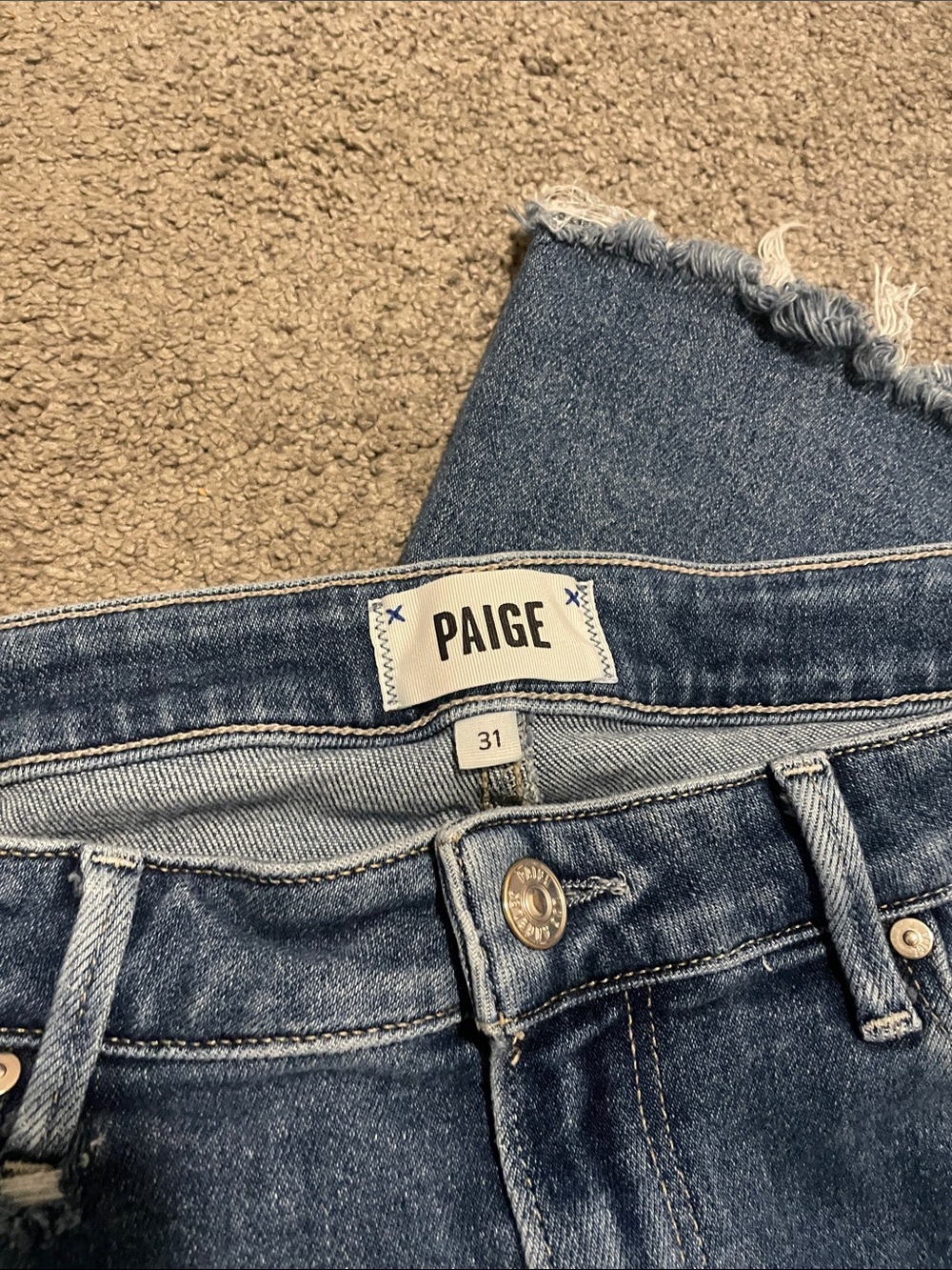 Paige Cindy Crop Jeans - Picture 2 of 4